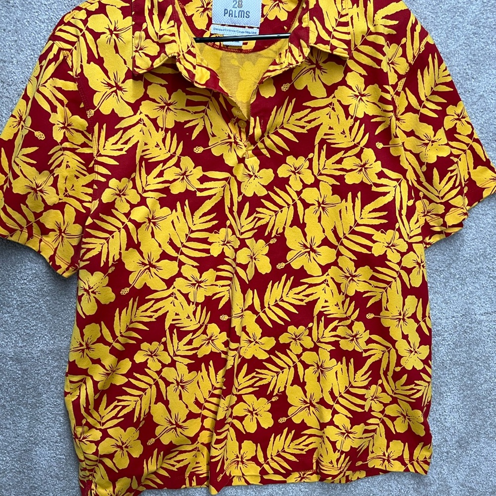28 Palms Red‎ and Yellow Hawaiian Shirt lot